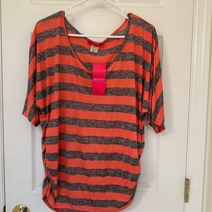 Women’s short sleeve blouse. 1X